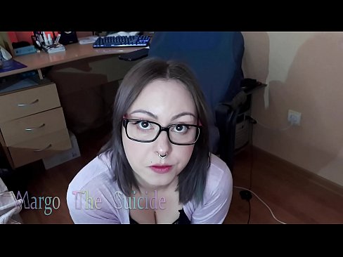 ❤️ Көзілдірік киген сексуалды қыз камерада дилдоны терең сорып алады Порно vk бойынша порно kk.high-pass.ru ☑